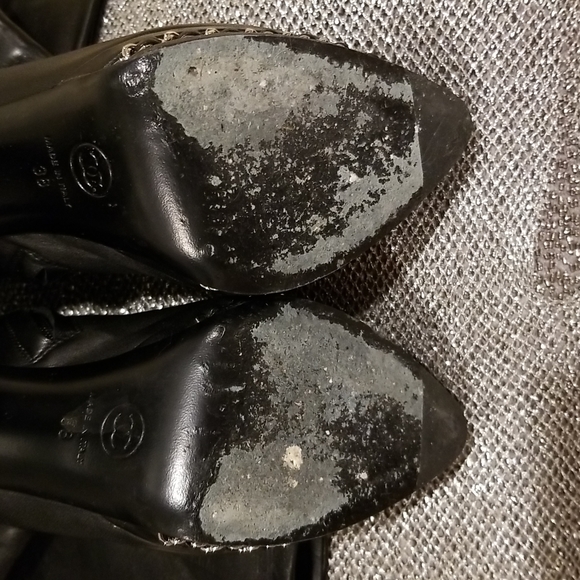 Chanel Boots - Picture 4 of 17